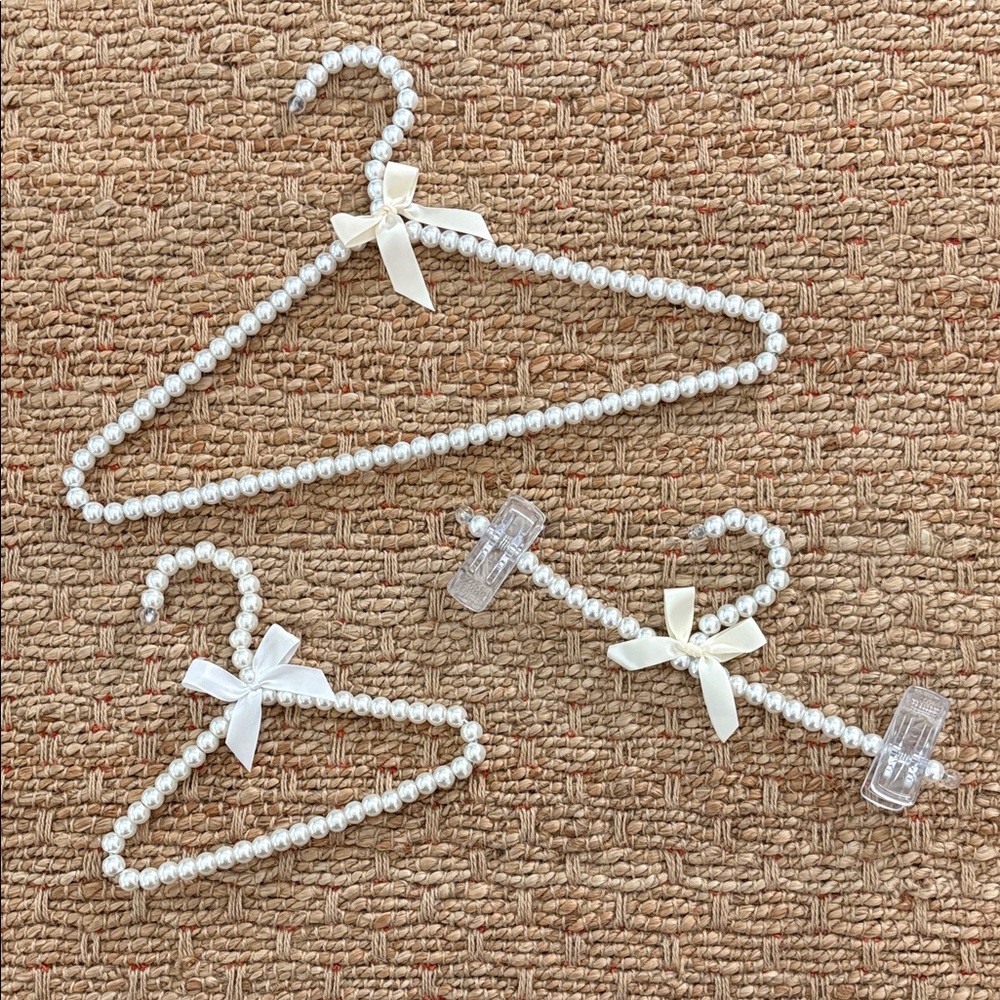 Pearl Beaded Hangers with Bows Set of Three